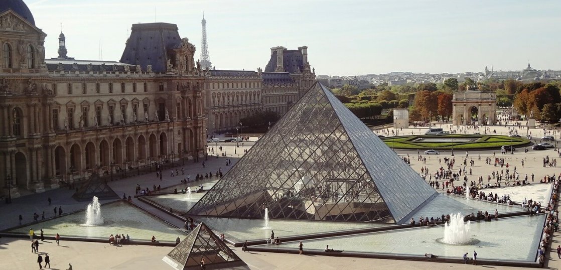 こんな時だから訪れた気分を味わっていただきたいもんです